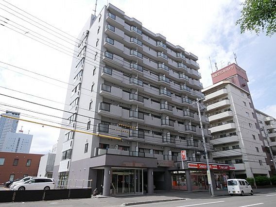 202201319009_1.jpg