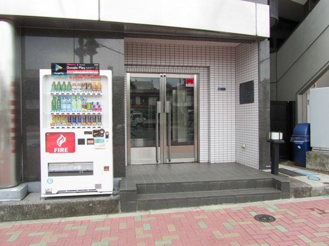 2022042945001_7.jpg
