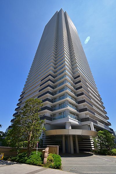 2022050646000_1.jpg